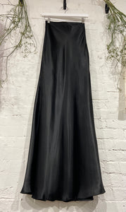 Mahlet, Bias cut maxi skirt